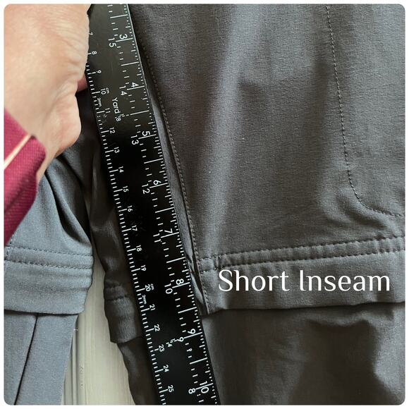 Eastern Mountain Sports UV Trailhead Collection Convertible Zip Off Pant Size 12 - Picture 9 of 14
